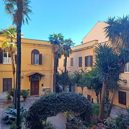 Marrucini Garden * רומא